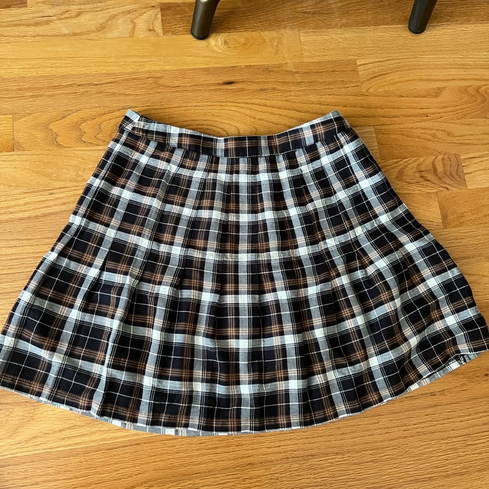 Urban Outfitters Mary Pleated Mini Skirt in Brown Check